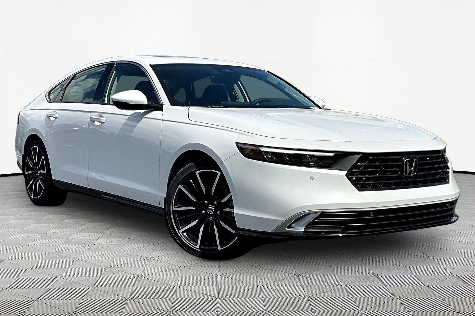 New 2026 Honda Accord Touring image 3