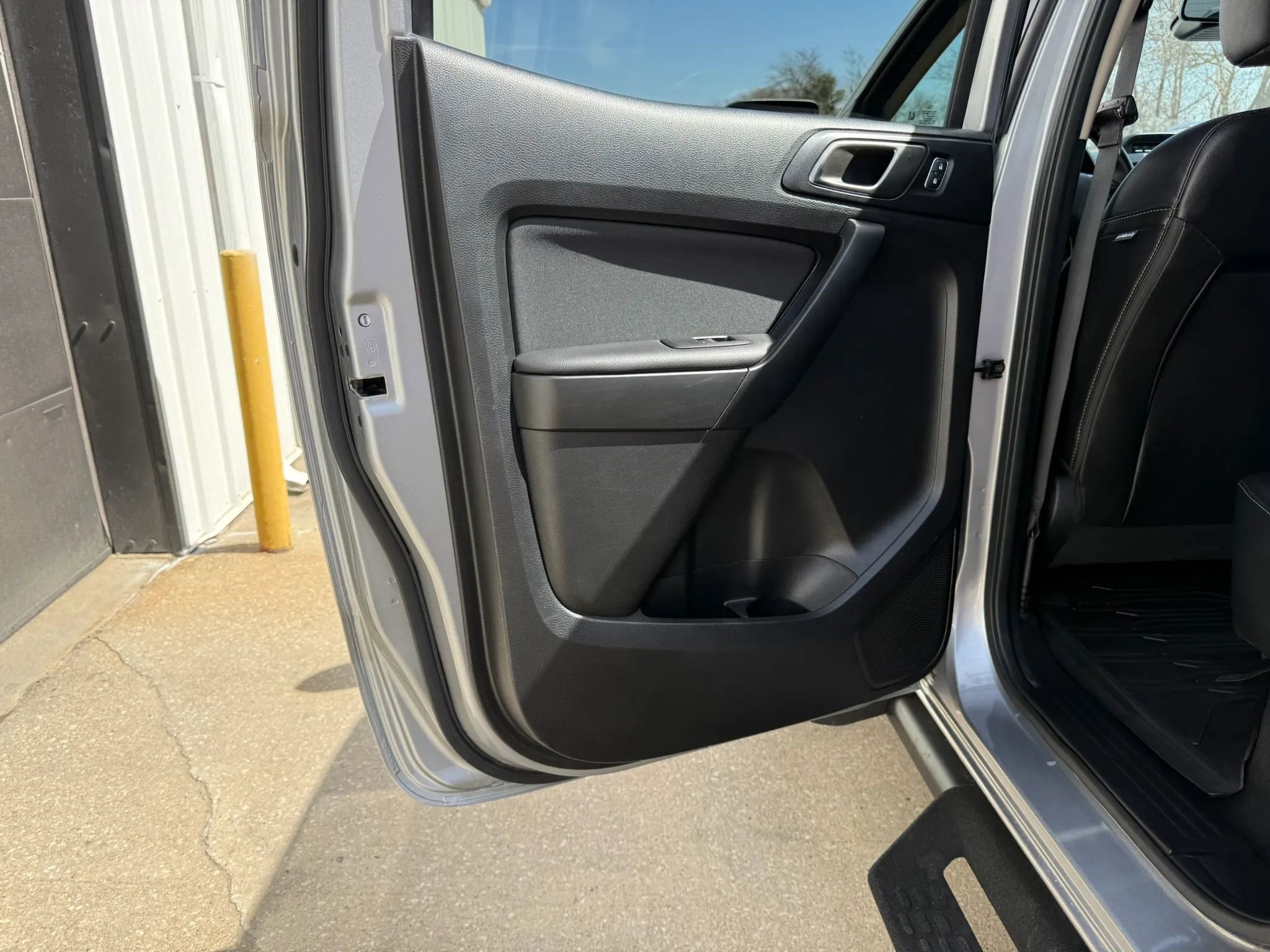 Used 2021 Ford Ranger XLT w/ Tremor Off-Road Package image 12