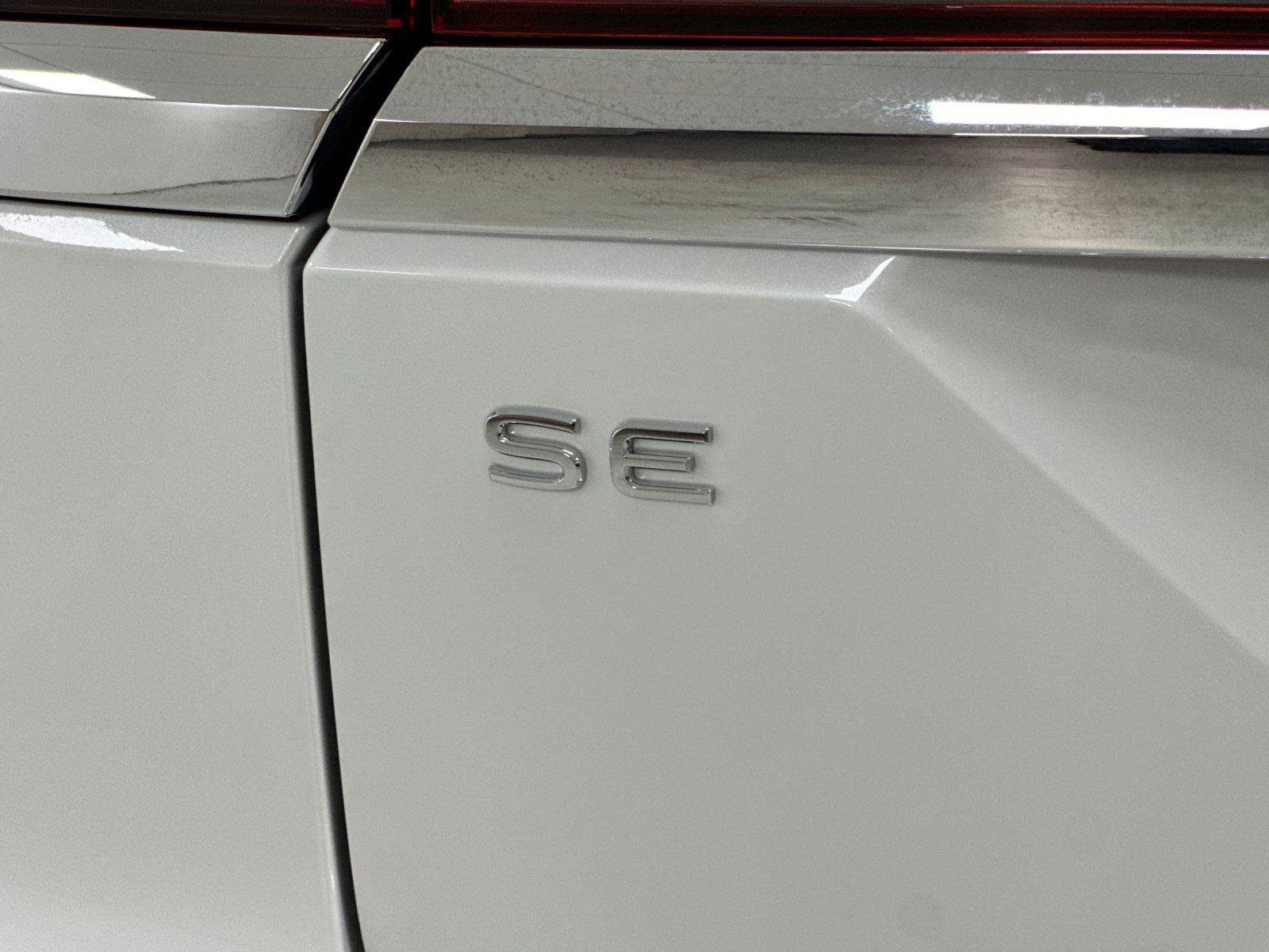New 2026 Volkswagen Atlas SE FWD image 26