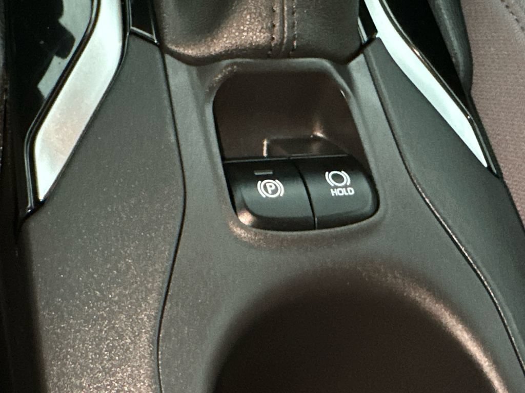 Used 2023 Toyota Corolla Cross AWD Hybrid image 26