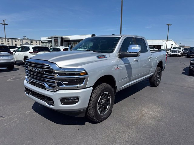 Used 2026 RAM 2500 Laramie AWD/4WD image 7