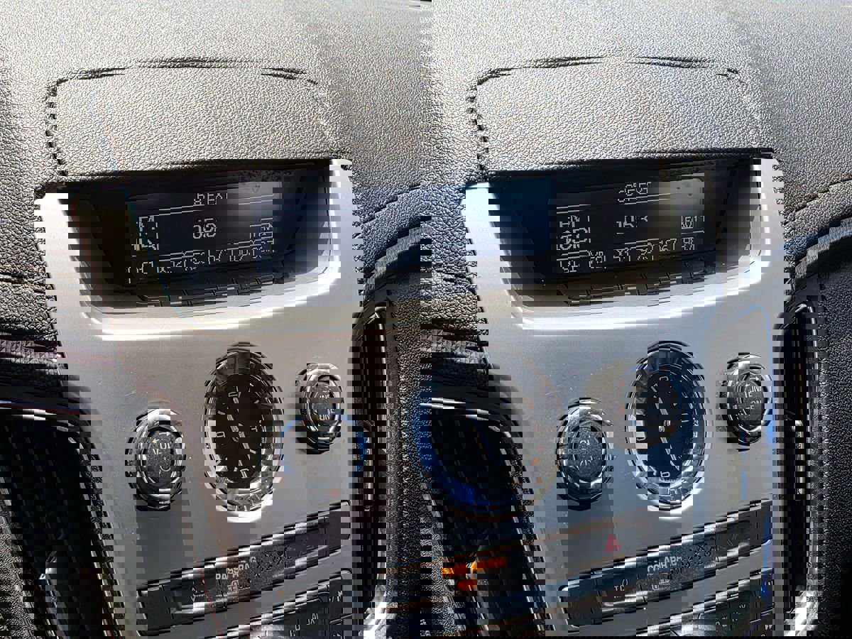 Used 2010 Cadillac CTS Sedan image 25