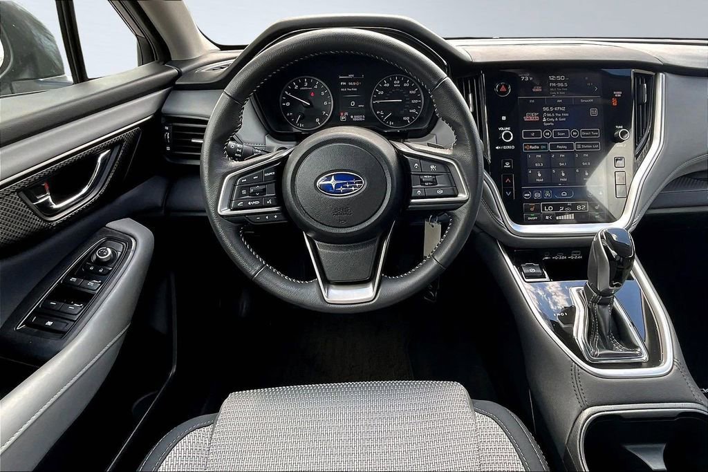 Used 2025 Subaru Outback Premium w/ Popular Package #1A image 9