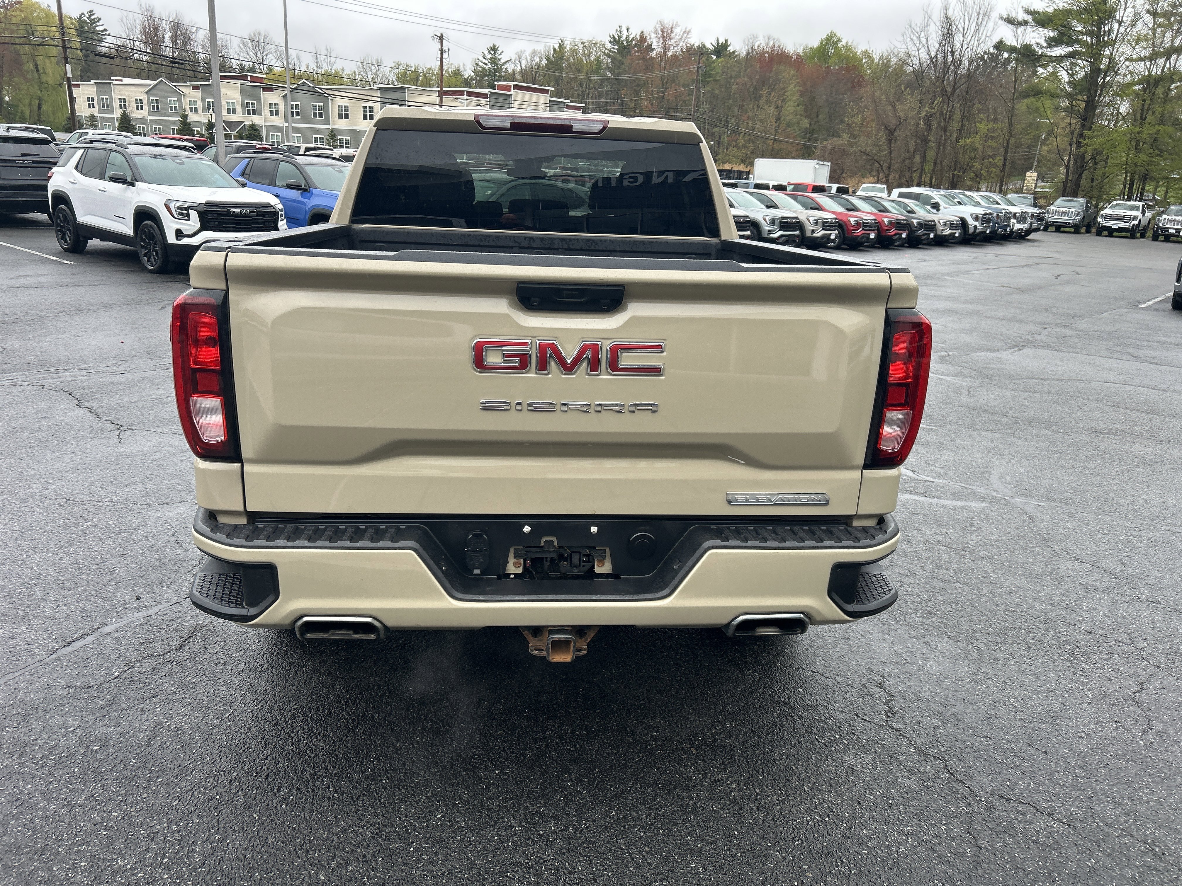 Used 2023 GMC Sierra 1500 Elevation w/ X31 Off-Road Package AWD/4WD image 8