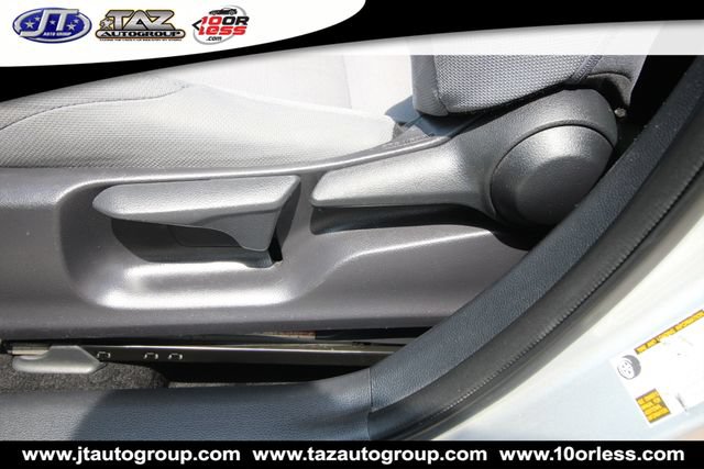 Used 2020 Toyota Corolla SE FWD image 11