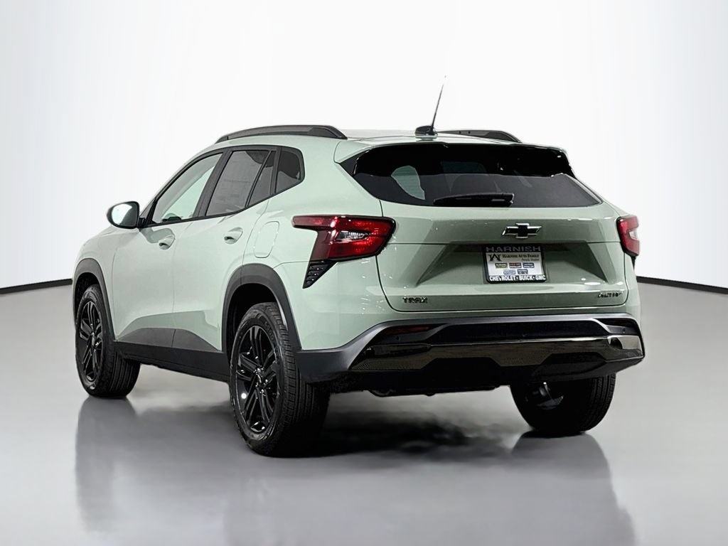 New 2026 Chevrolet Trax ACTIV w/ Sunroof Package FWD image 5