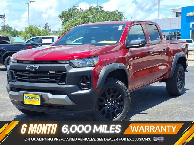 Used 2025 Chevrolet Colorado Trail Boss AWD/4WD image 1