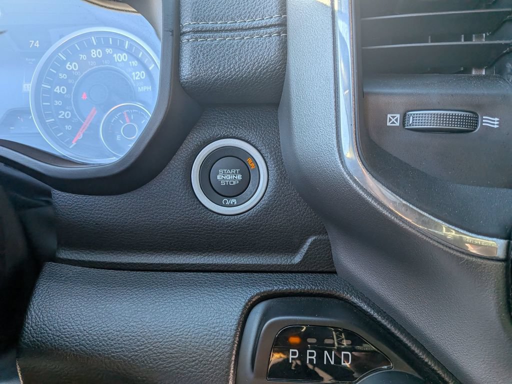 Used 2022 RAM 1500 Laramie AWD/4WD image 21