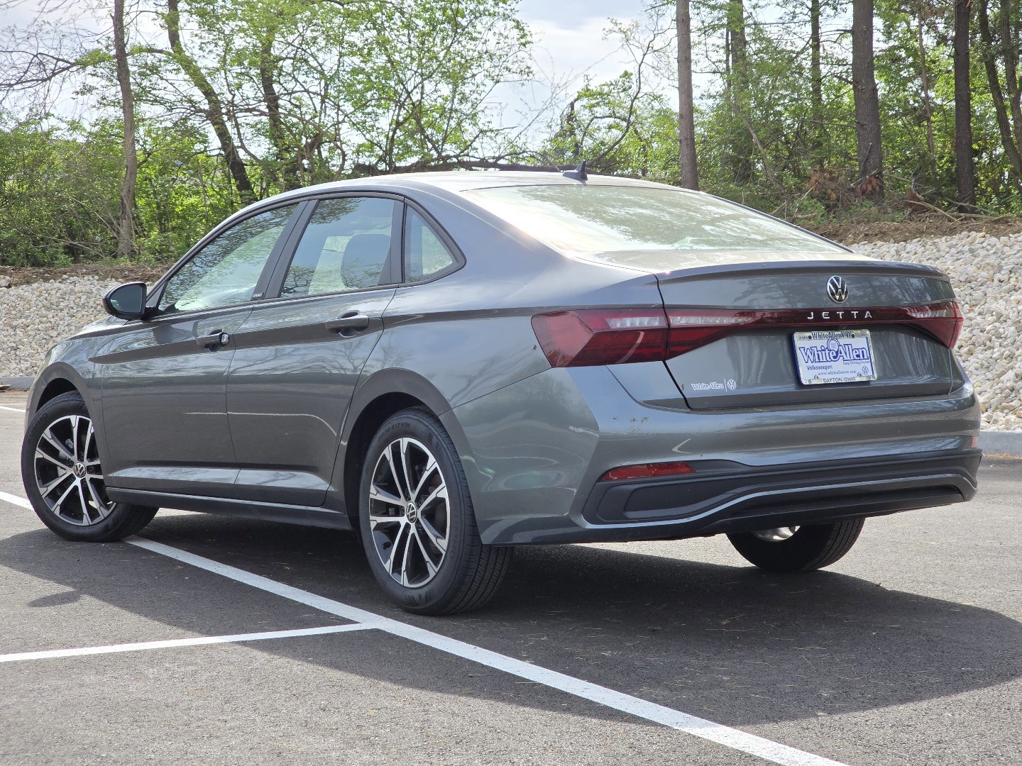 Used 2025 Volkswagen Jetta Sport image 18