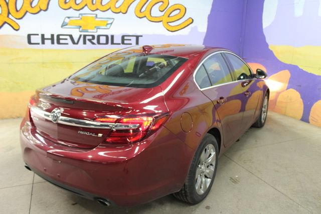 Used 2017 Buick Regal Premium FWD image 5
