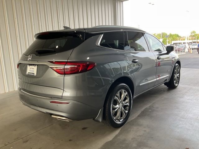 Used 2021 Buick Enclave Avenir w/ Avenir Technology Package image 26