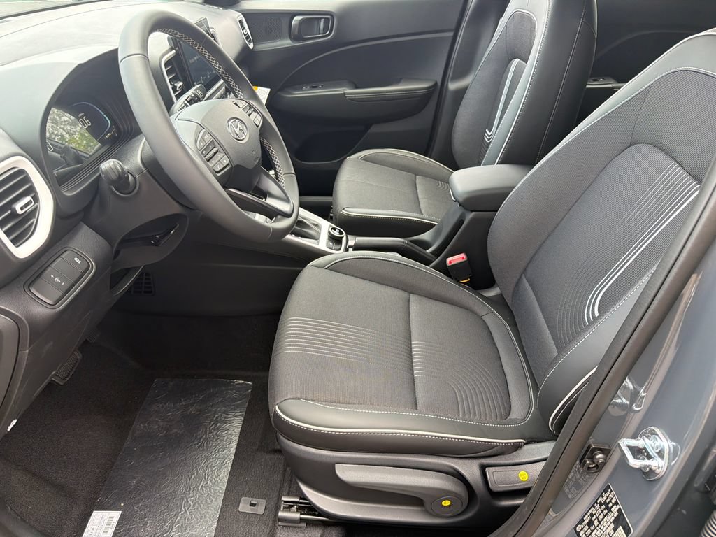 New 2026 Hyundai Venue SEL FWD image 10