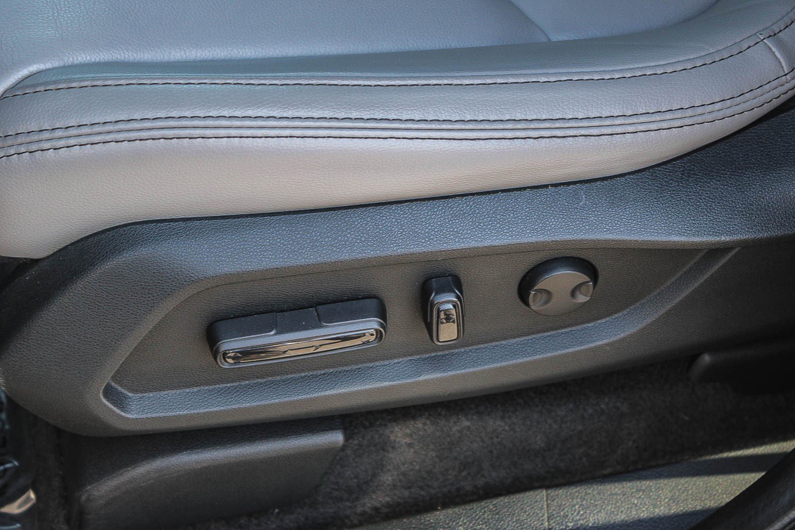 Used 2024 Honda Pilot Touring image 22