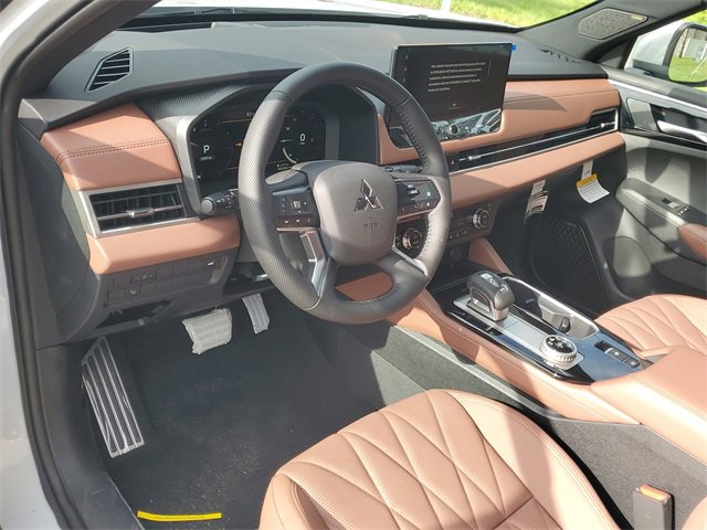 New 2025 Mitsubishi Outlander SEL image 20