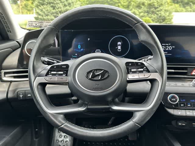 Used 2023 Hyundai Elantra SEL w/ Convenience Package FWD image 7