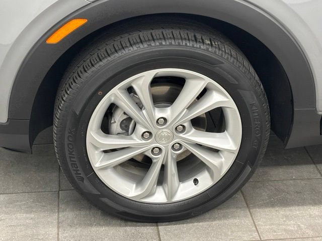 Used 2023 Buick Encore GX Preferred w/ Cold Weather Comfort Package FWD image 6