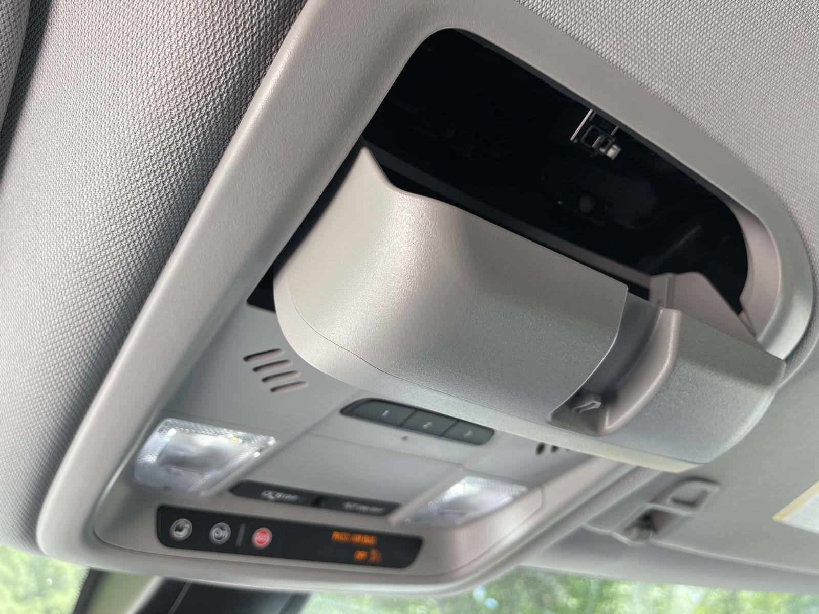 Used 2023 Chevrolet Blazer LT w/ Convenience Package image 16