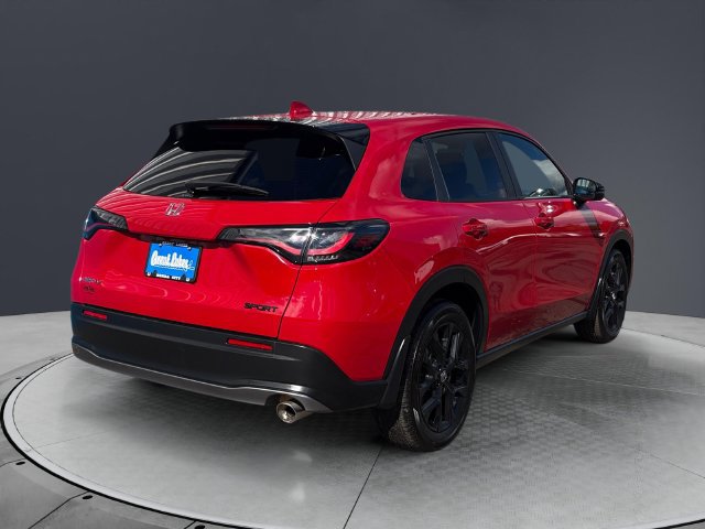 Certified 2025 Honda HR-V Sport image 5