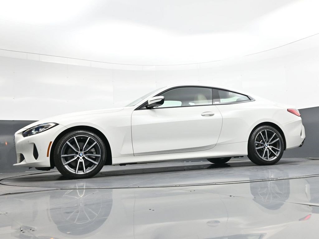 Used 2021 BMW 430i xDrive Coupe w/ Convenience Package AWD/4WD image 32