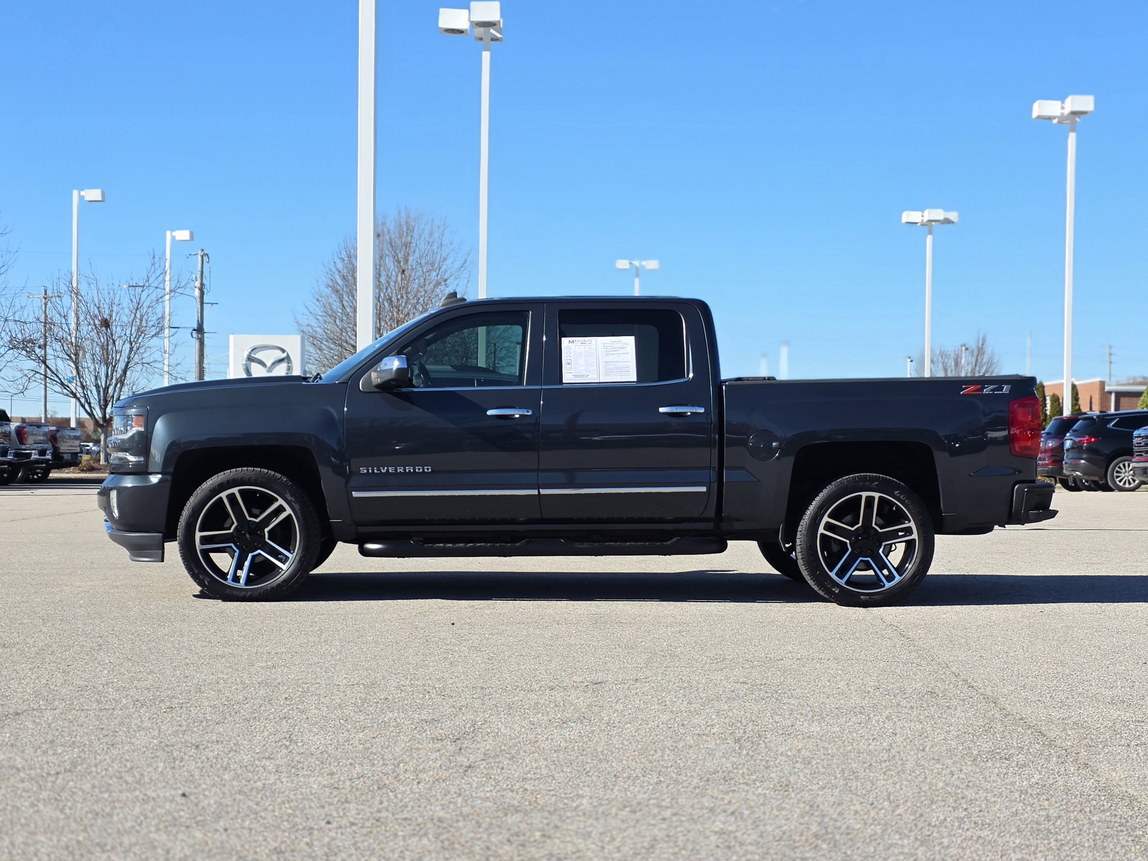 Used 2018 Chevrolet Silverado 1500 LTZ Z71 w/ LTZ Plus Package image 4