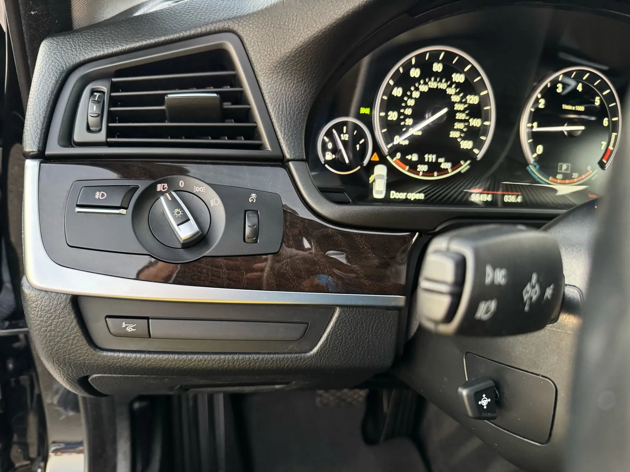 Used 2016 BMW 528i Sedan image 29