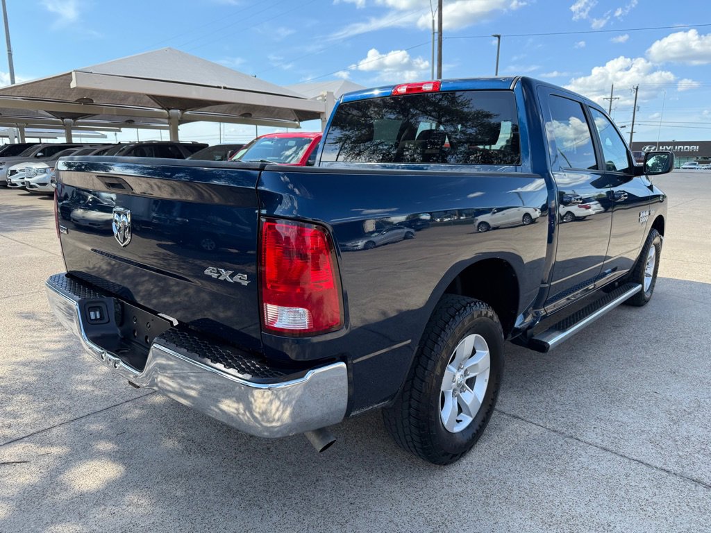 Used 2021 RAM 1500 Classic SLT image 7