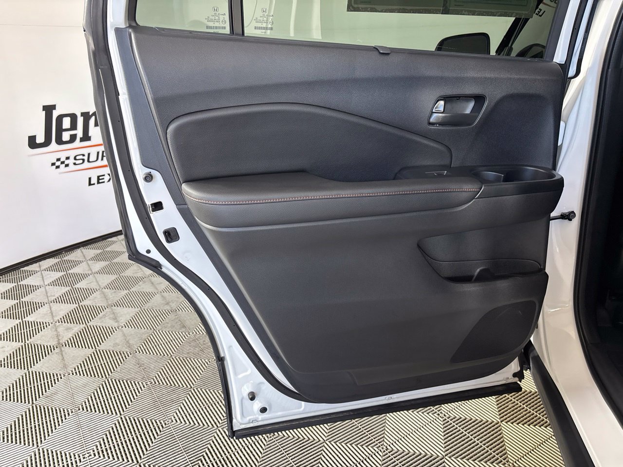 Used 2024 Honda Passport TrailSport image 24