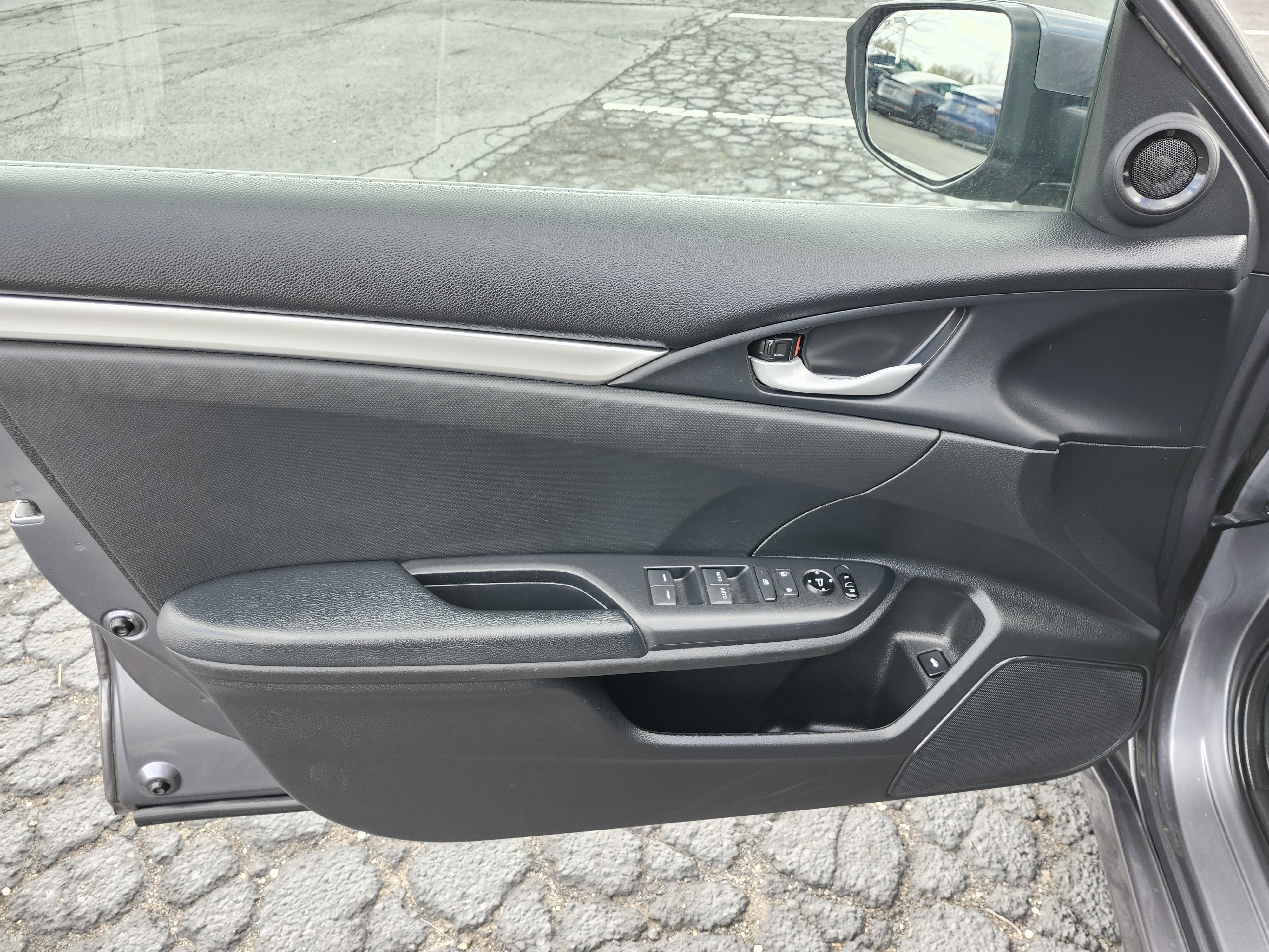 Used 2020 Honda Civic Sport image 22