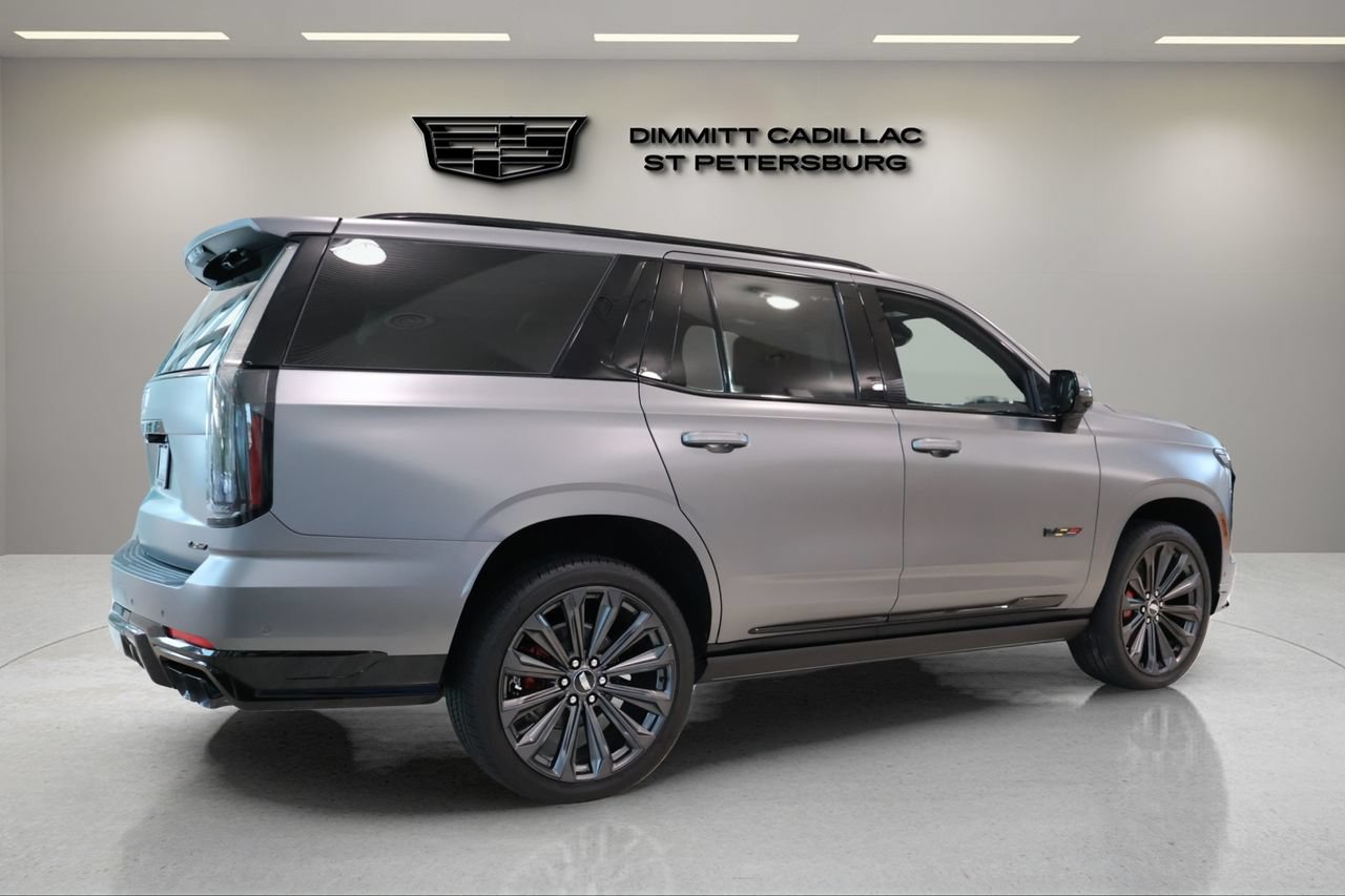 Certified 2026 Cadillac Escalade V w/ LPO, Onyx Lite Package AWD/4WD image 4