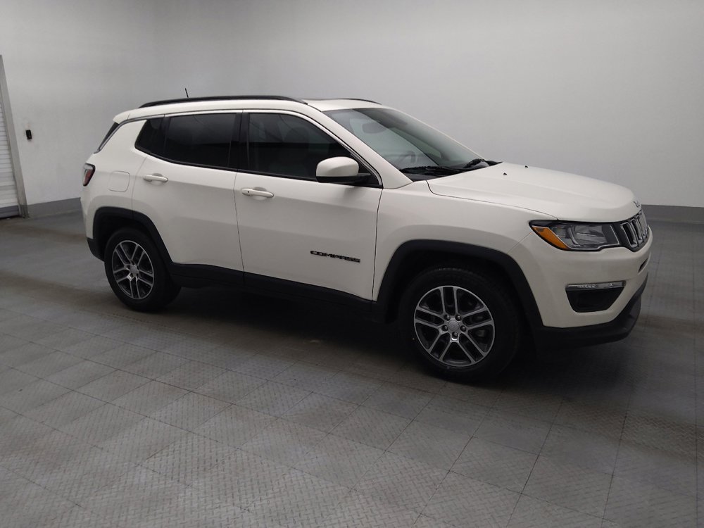 Used 2019 Jeep Compass Latitude w/ Popular Equipment Group FWD image 11