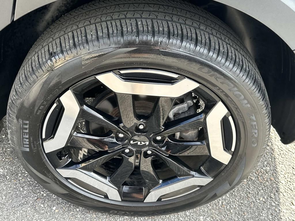 Used 2024 Kia Telluride S w/ S Sunroof Package image 11