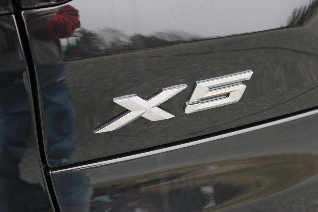 New 2026 BMW X5 xDrive40i w/ Executive Package image 53