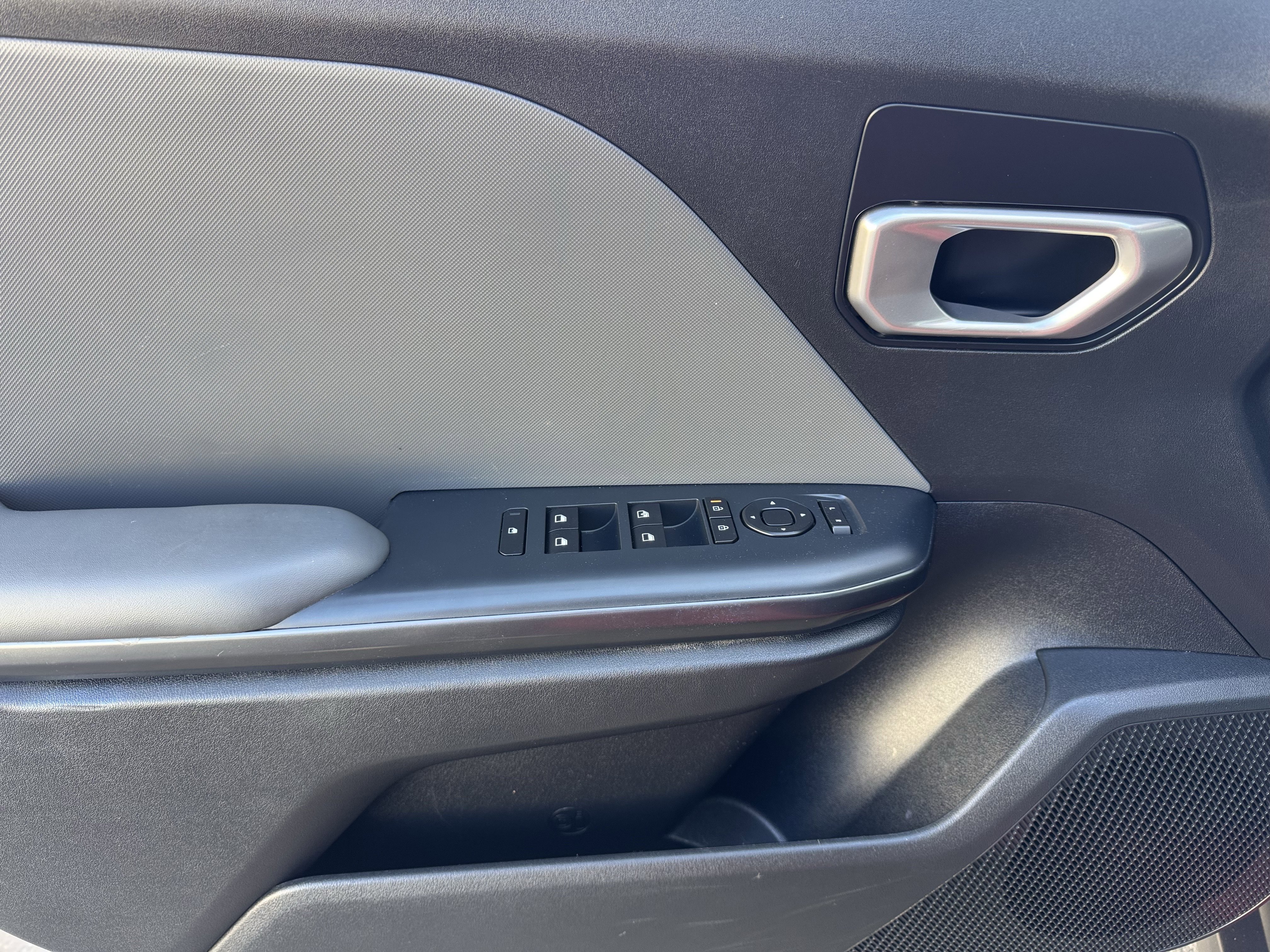 Used 2025 Kia K4 FWD image 10