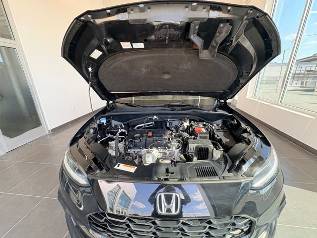 Used 2025 Honda HR-V LX image 35