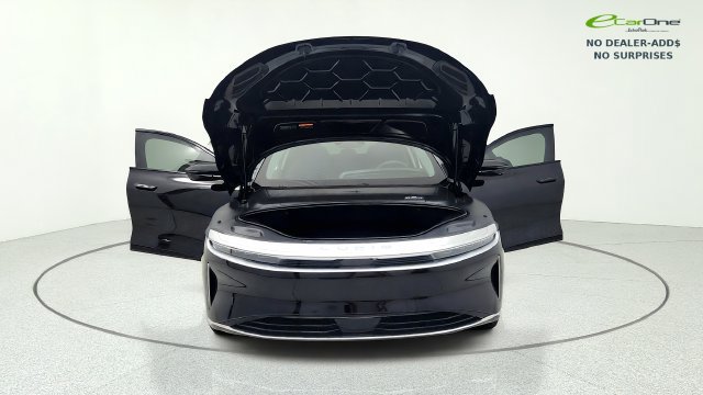 Used 2025 Lucid Air Pure RWD image 12
