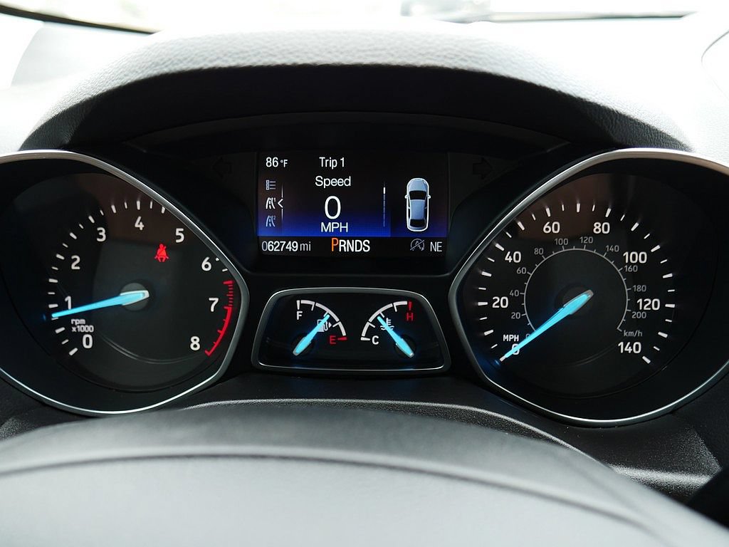 Used 2018 Ford Escape Titanium AWD/4WD image 29