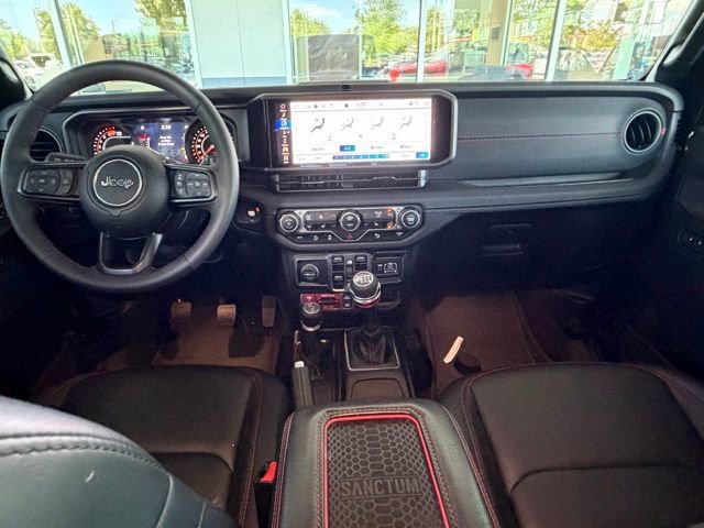 Used 2024 Jeep Wrangler Unlimited Rubicon AWD/4WD image 25
