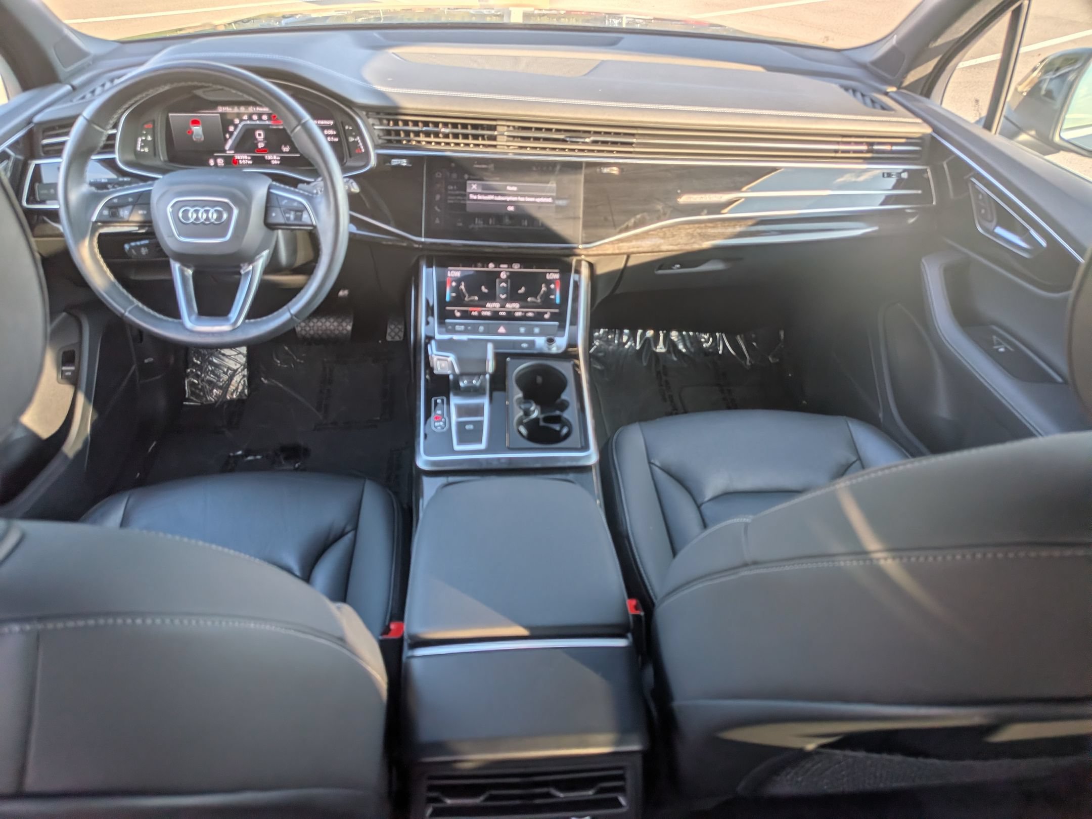 Used 2025 Audi Q7 3.0T Premium Plus AWD/4WD image 32