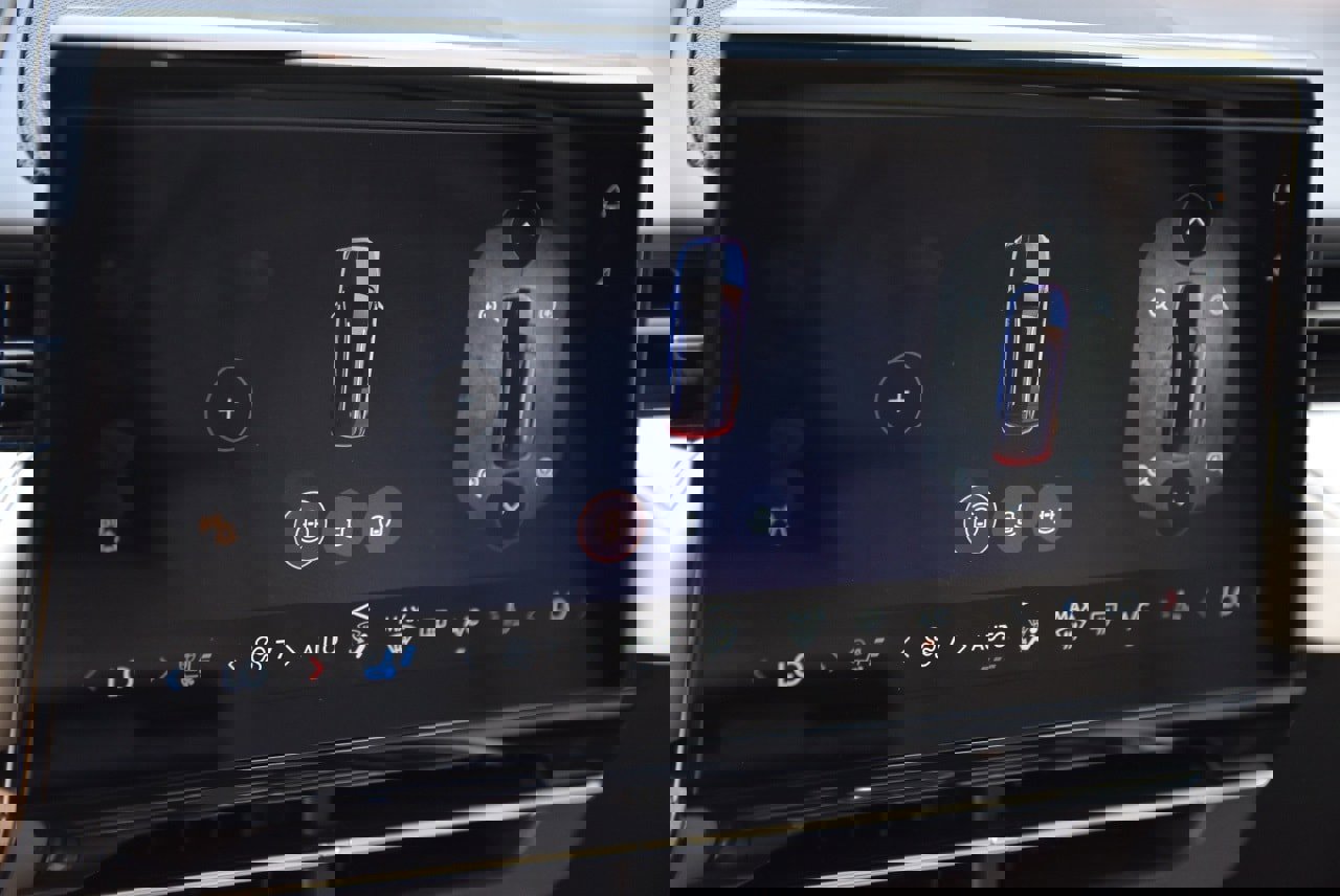 New 2025 Lincoln Nautilus Black Label w/ Jet Appearance Package image 25