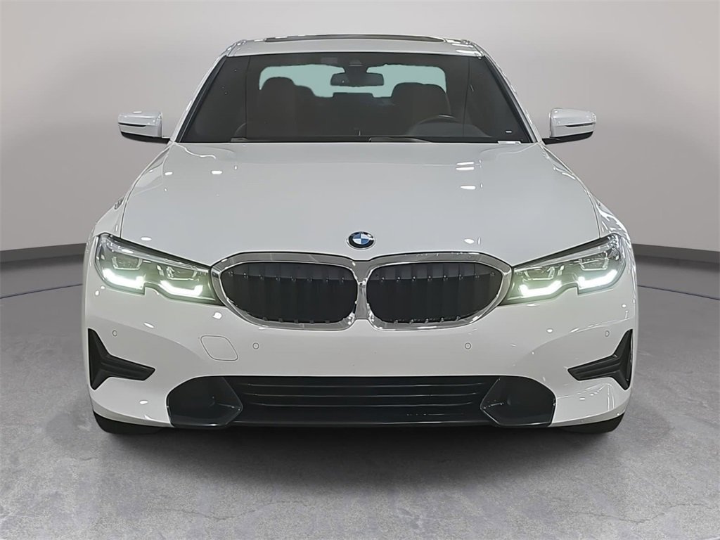 Used 2021 BMW 330i Sedan w/ Premium Package image 3