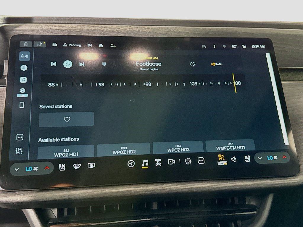 Used 2026 Rivian R1S Adventure Dual AWD/4WD image 17