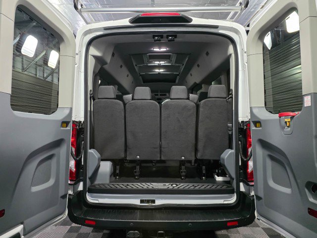 Used 2019 Ford Transit 350 XLT image 12
