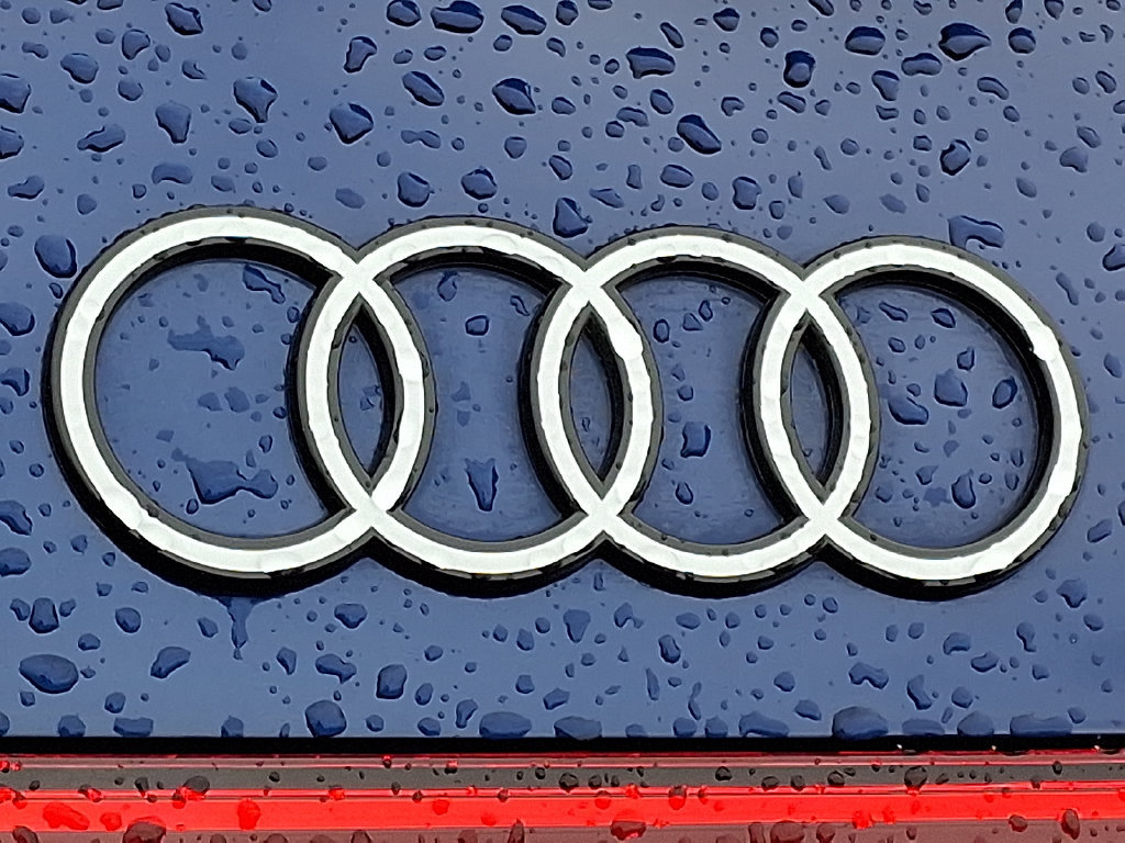 Used 2025 Audi Q5 Premium Plus AWD/4WD image 10