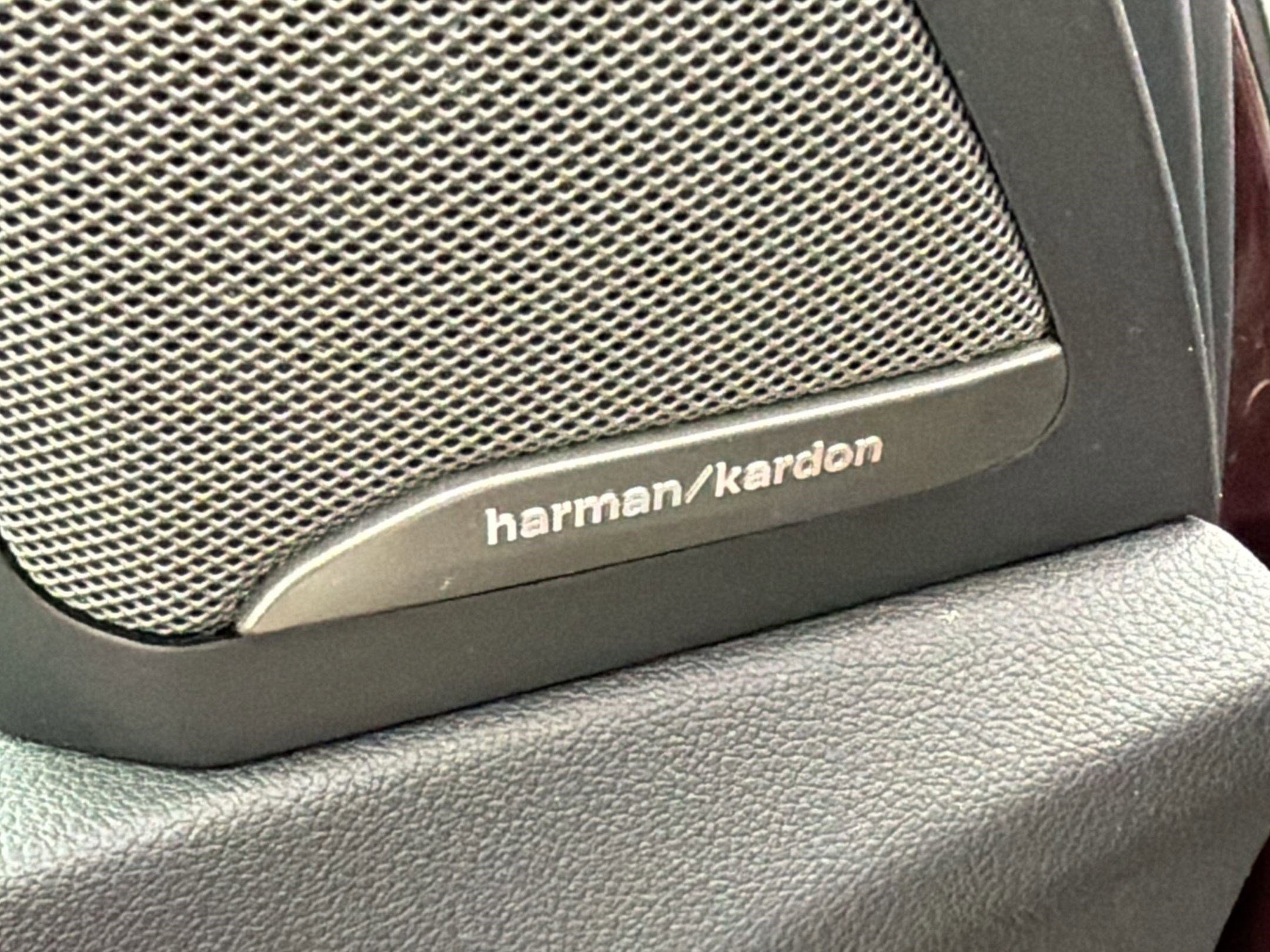 Used 2019 BMW X5 xDrive40i w/ M Sport Package AWD/4WD image 21