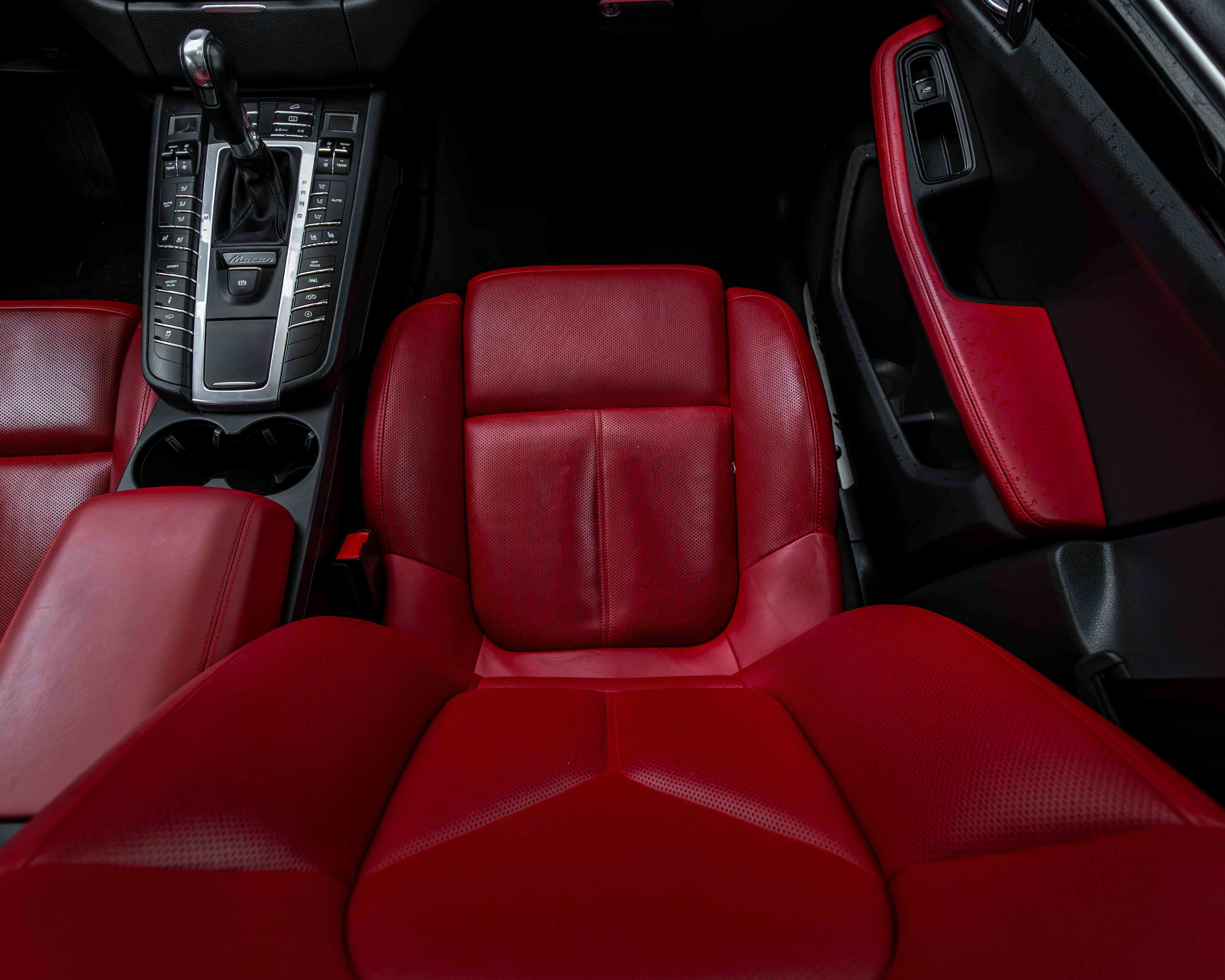 Used 2017 Porsche Macan GTS image 63