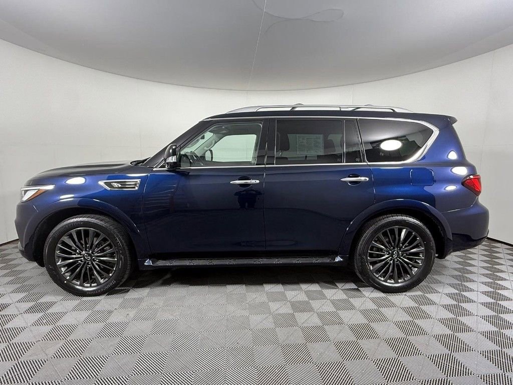 Used 2023 INFINITI QX80 Premium Select w/ Cargo Package image 7