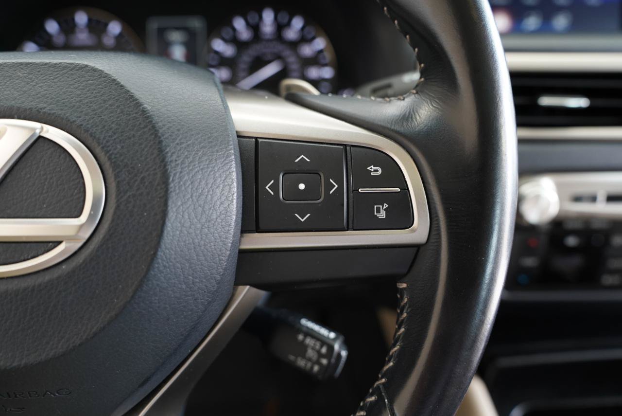 Used 2016 Lexus GS 200t RWD image 16