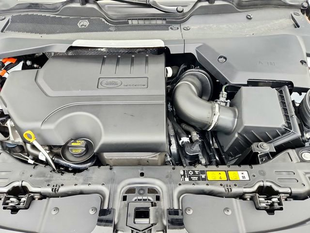 Certified 2025 Land Rover Range Rover Evoque S image 33