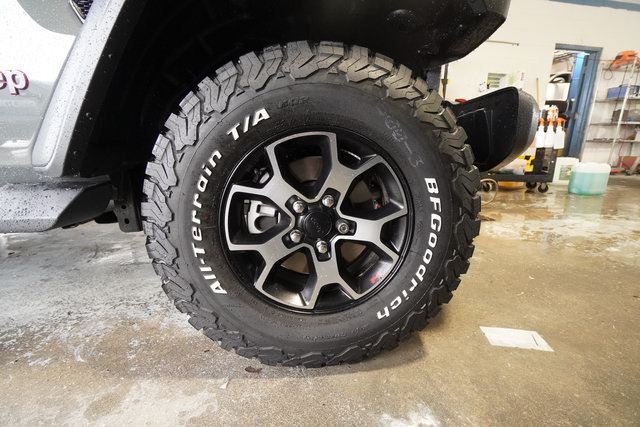 Used 2023 Jeep Wrangler Unlimited Rubicon AWD/4WD image 41