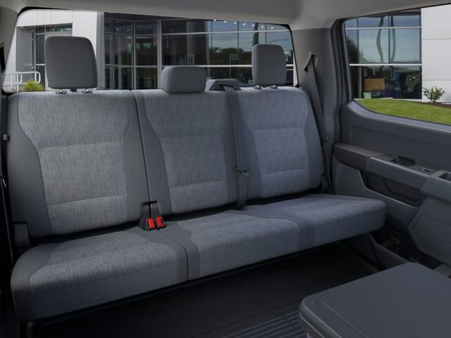 New 2026 Ford F350 4x4 Crew Cab DRW Super Duty image 11